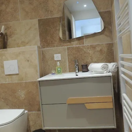 Cosy Hauteur L'atelier Apartment *